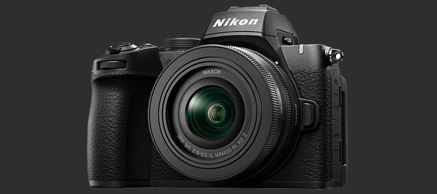 Nikon presenta la Z50ii, una cámara mirrorless de formato DX.